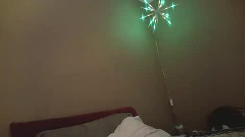 iamhereandnow online show from October 10, 4:22 am