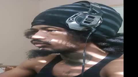 iamjohnny4u online show from December 16, 2:44 pm