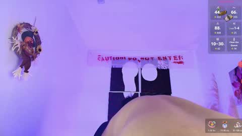 IM LOLA  online show from October 23, 6:50 pm