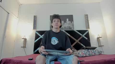 Mariano online show from November 11, 3:28 am