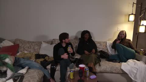 Snapshot of iammisstery chatting on October 23, 4:12 am MissTery online show from October 23, 4:12 am