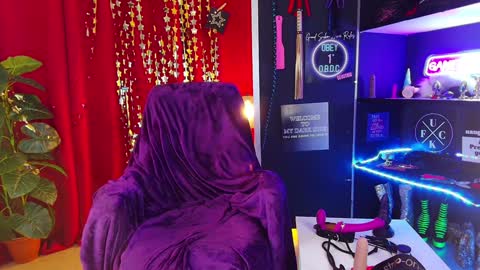 Snapshot of iammistressk chatting on January 25, 5:19 pm Mistress K online show from January 25, 5:19 pm