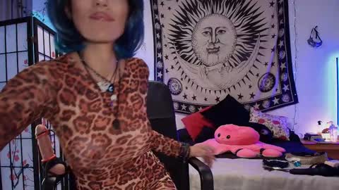 Snapshot of iammistressk chatting on September 22, 4:53 pm Mistress K online show from September 22, 4:53 pm