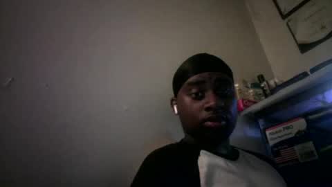 Snapshot of iamryan995442 chatting on April 5, 11:46 pm iamryan995442 online show from April 5, 11:46 pm