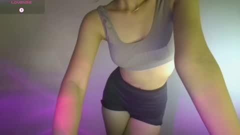 hainnahh online show from December 18, 6:25 pm