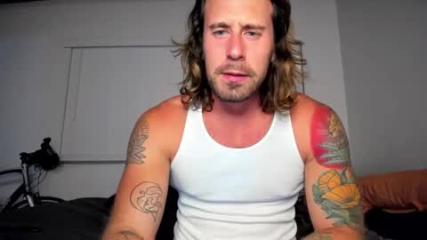 Iamtarzan91 online show from November 20, 3:28 am