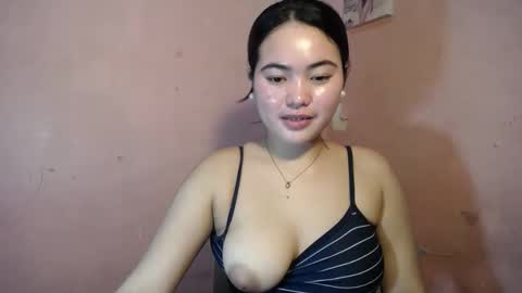 Snapshot of iamurnanny chatting on December 5, 8:00 pm nany online show from December 5, 8:00 pm