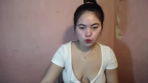 Snapshot of iamurnanny chatting on December 7, 4:09 am nany online show from December 7, 4:09 am