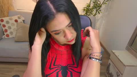 iamxamira online show from October 26, 1:44 am