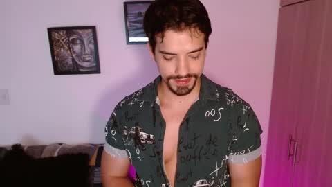 Ian Davis online show from November 25, 5:35 pm