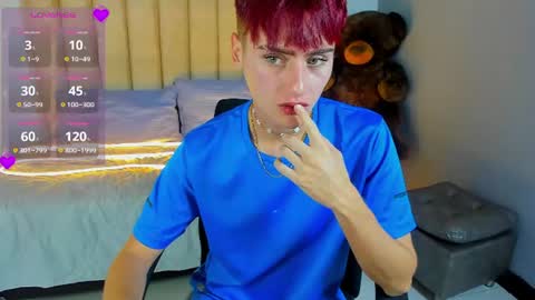 Snapshot of ian_diamond chatting on July 14, 9:20 pm Iam online show from July 14, 9:20 pm