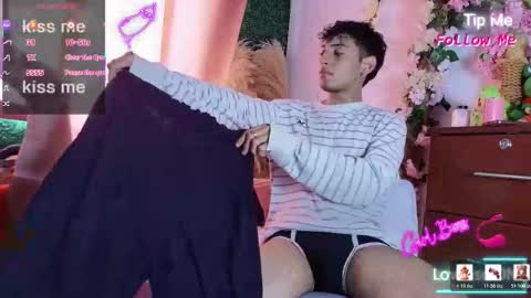 Snapshot of ian_hunter01 chatting on March 1, 1:24 pm IAN HUNTER online show from March 1, 1:24 pm