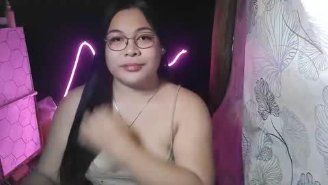 Snapshot of iana_whorexxx chatting on April 4, 7:17 am iana online show from April 4, 7:17 am