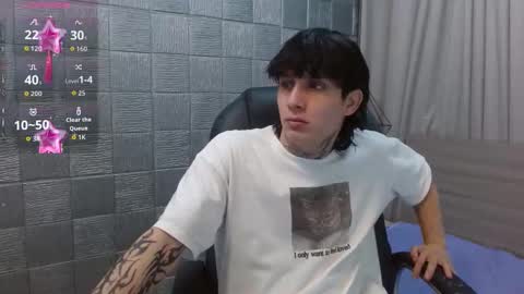 ian online show from December 4, 8:17 pm