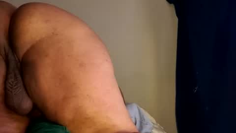 Snapshot of iandromedia chatting on September 22, 2:19 pm iandromedia online show from September 22, 2:19 pm