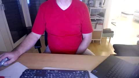 iandy12 online show from October 16, 9:49 pm