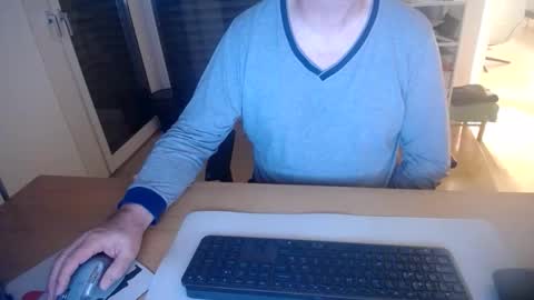 iandy12 online show from November 23, 10:42 pm