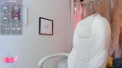 ian  online show from September 17, 11:45 am