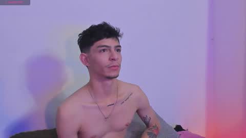 Ian Lark online show from April 12, 3:33 am