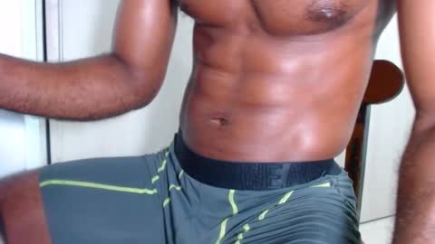 Snapshot of ianrashatxxx chatting on February 8, 12:28 am Ian Rashad online show from February 8, 12:28 am