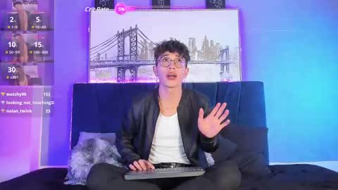 Snapshot of ianwayne_ chatting on December 18, 5:21 pm Andrew online show from December 18, 5:21 pm