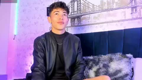 Snapshot of ianwayne_ chatting on February 5, 6:02 am Andrew online show from February 5, 6:02 am