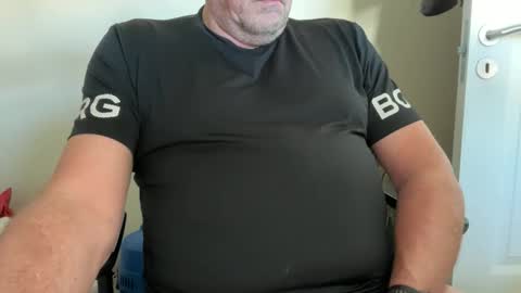 Snapshot of iaws61 chatting on April 10, 9:36 am iaws61 online show from April 10, 9:36 am