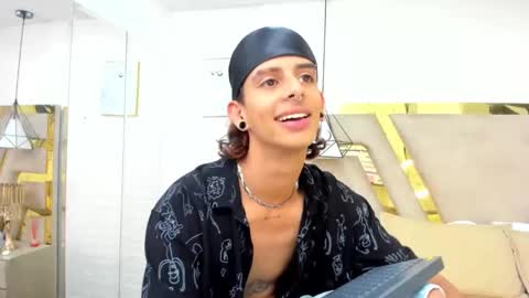 ibratxandy online show from September 22, 10:23 pm