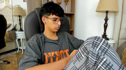 ibratxandy online show from May 28, 12:02 pm
