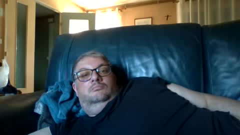 Snapshot of ibu81 chatting on June 17, 7:04 pm anonymouszz online show from June 17, 7:04 pm