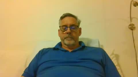 icanhelpu43 online show from January 16, 1:27 am