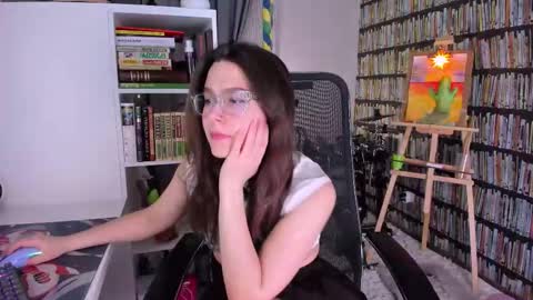 Snapshot of icefroq chatting on March 14, 7:41 pm Julia online show from March 14, 7:41 pm