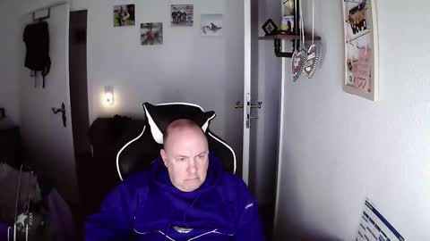 iceoli123 online show from February 2, 5:22 pm