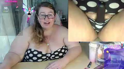 Iceprincess2bad4u online show from December 8, 4:57 am