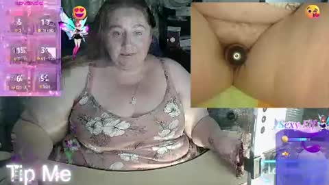Iceprincess2bad4u online show from February 5, 6:15 pm