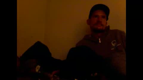 Snapshot of icetwerller chatting on March 10, 2:28 am icetwerller online show from March 10, 2:28 am