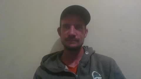 Snapshot of icetwerller chatting on November 11, 3:39 am icetwerller online show from November 11, 3:39 am