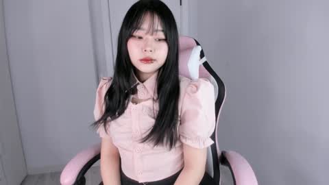 Hitomi   online show from January 18, 5:20 am