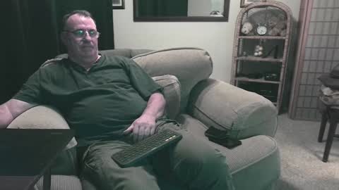 Snapshot of icihristopher chatting on January 5, 12:31 am Christopher online show from January 5, 12:31 am