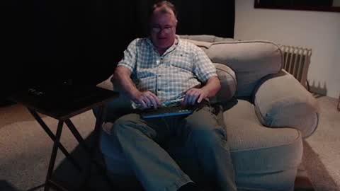 Snapshot of icihristopher chatting on January 29, 2:30 am Christopher online show from January 29, 2:30 am