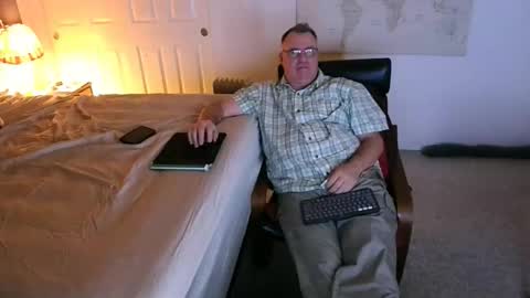 Snapshot of icihristopher chatting on October 22, 2:50 pm Christopher online show from October 22, 2:50 pm