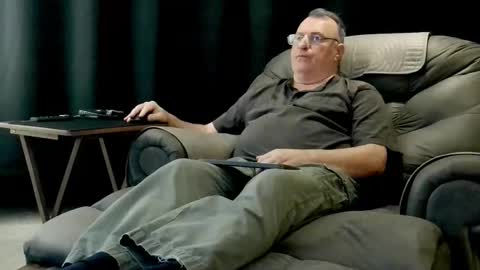 Christopher online show from November 10, 1:26 am