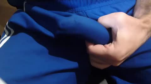 icky_thumps online show from December 27, 6:24 am