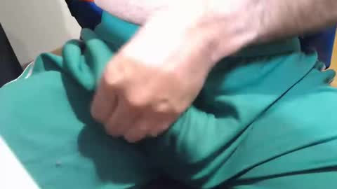 icky_thumps online show from November 23, 6:02 am