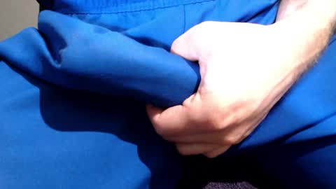 icky_thumps online show from April 19, 4:56 am