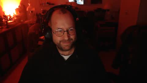 icum4ladies2021 online show from November 28, 7:05 pm