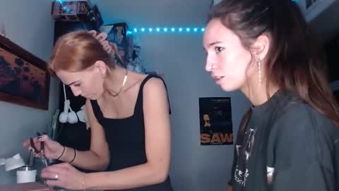 Snapshot of icyduo chatting on March 12, 3:40 pm doubletrouble online show from March 12, 3:40 pm