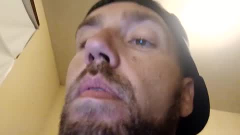Snapshot of icyfucktoy chatting on September 29, 1:00 am icyfucktoy online show from September 29, 1:00 am