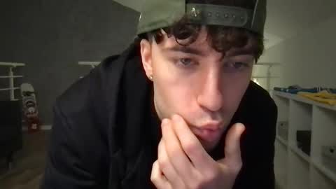 icyninesix online show from January 2, 5:29 pm