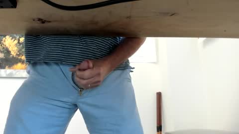 idfunguy2023 online show from August 6, 10:55 pm